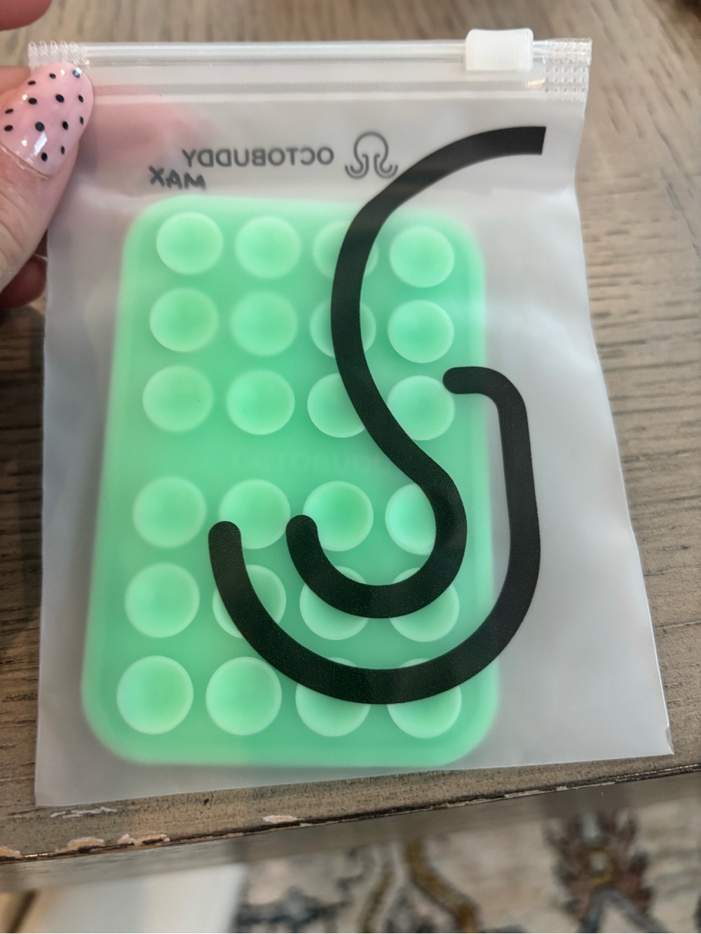 New Octobuddy Silicone Suction Phone Case Adhesive Mount One-sided Green